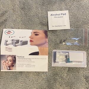 Haiwess nose Piercing Kit with Alcohol Pad and nose rings